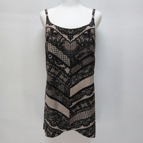 CAbi Tops - Cabi Lace Print Tank Top Women's Medium Black Tan Chevron Spaghetti Strap